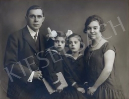  Örvös, Károly - Family photo