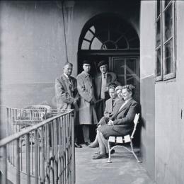  Kieselbach, Géza - The Kieselbach House's Gang in Harang Street, 1960