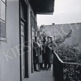  Kieselbach, Géza - The Kieselbach House's Gang in Harang Street, 1960