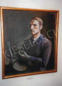  Kmetty, János - Self Portrait with Palette, c. 1914; oil on canvas; 91 x 79 cm; Signed lower right: Kmetty; Deák Collection; Photo: Kieselbach Tamás