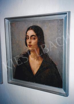  Kunffy Lajos - Női portré; olaj, vászon; Jelezve balra lent: Kunffy; Fotó: Kieselbach Tamás