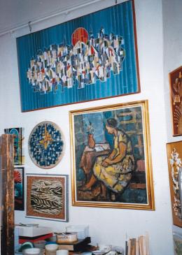 Hegyi György - Szentendre vörös napkoronggal, 1991; 70x200; olaj, mozaik; Jelezve jobbra lent: Hegyi; Fotó: Kieselbach Tamás