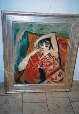  Frank Frigyes - Mimi, korai 1930-as évek; 80x64 cm; olaj, vászon; Jelzés jobbra lent: Frank Frigyes; Fotó: Kieselbach Tamás