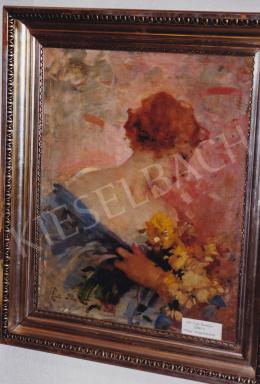  Vígh Bertalan - Hölgy virágcsokorral, olaj,vászon, 68x55,5 cm, Jelezve balra lent: Vígh Bertalan; Fotó: Kieselbach Tamás