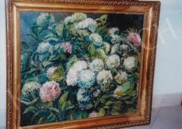  Csók, István - Hydrangeas; 74x85 cm; oil on canvas; Signed lower left: Csók I. 8 Neuheim 1925; Photo: Tamás Kieselbach