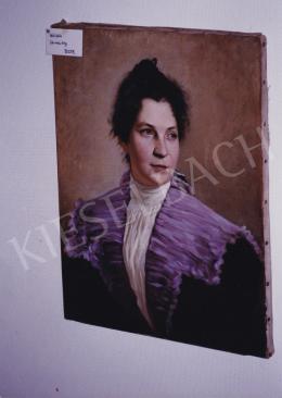 Mérő, István - Woman with Purple Dress; Photo: Tamás Kieselbach