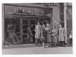  Kieselbach, Géza - Exhibition opening of Géza Kieselbach in 1955 (20 August 1955) - photos of the opening and interier photos