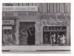  Kieselbach, Géza - Exhibition opening of Géza Kieselbach in 1955 (20 August 1955) - photos of the opening and interier photos