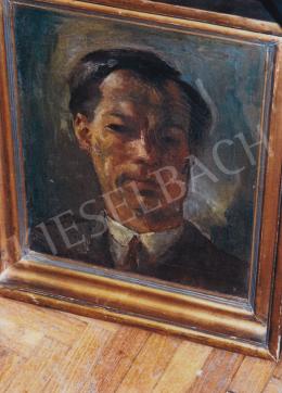  Szőnyi, István - Self-Portait; oil on canvas; Signed lower right: Szőnyi; Photo: Tamás Kieselbach