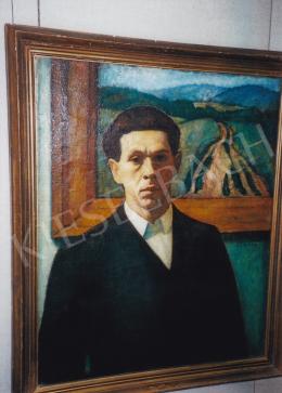  Czigány, Dezső - Self-Portrait; oil on canvas; Signed: Czigány; Photo: Tamás Kieselbach