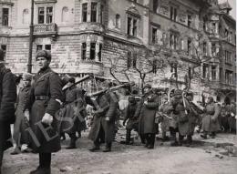 Haldei, Jevgenyij - Soviet Troops in Budapest, February 1945. 