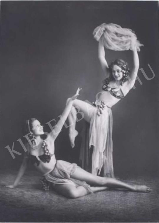 Demeter Károly - Táncosnők, 1940 körül | Fotóaukció 2007 aukció / 16 tétel