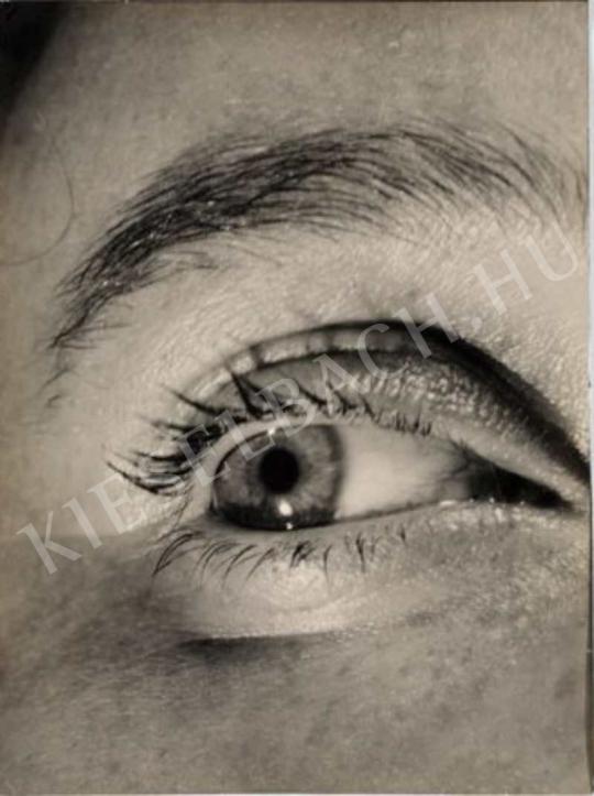 Vándor, Géza - No Title (Eye), c. 1930 | Auction of Photos auction / 43 Lot