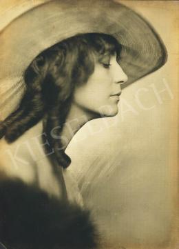 Rónai Dénes - Corty Kira színésznő portréja, 1915 körül 