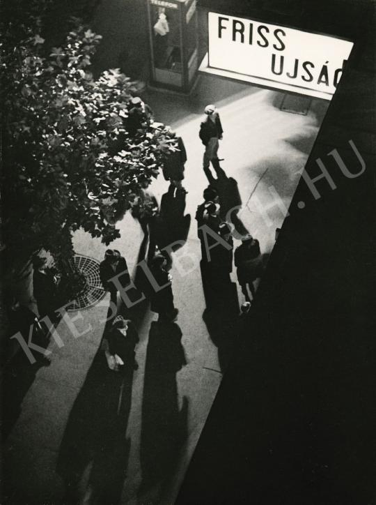 Kinszki Imre - Friss újság, 1935 körül | Fotóaukció 2008 aukció / 39 tétel