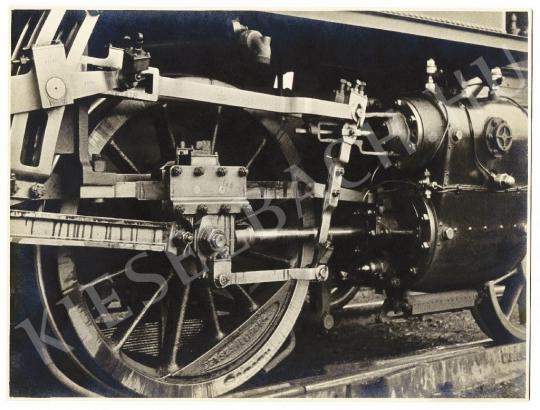 Danassy, Károly - Wheel of a steam engine, around 1936 | Auction of Photos auction / 93 Lot