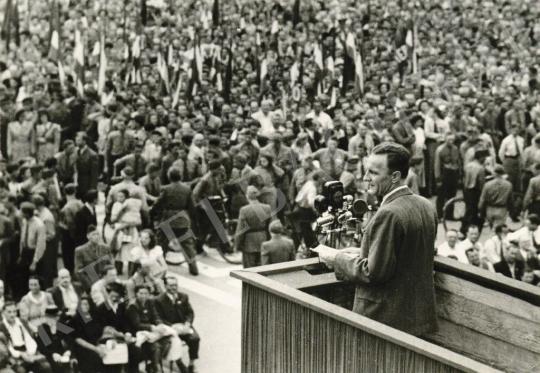 MAFIRT (Magyar Film Iroda) - János Kádár gives a speech, 1955 | Auction of Photos auction / 126 Lot