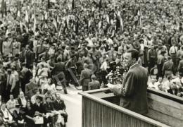 MAFIRT (Magyar Film Iroda) - János Kádár gives a speech, 1955 