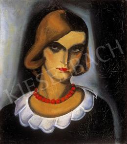 Gyenes, Gitta - Woman with red necklace 