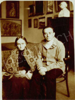  Pór Bertalan - Pór Bertalan édesanyjával az 1910-es években, mögöttük ismert és lappangó művei 