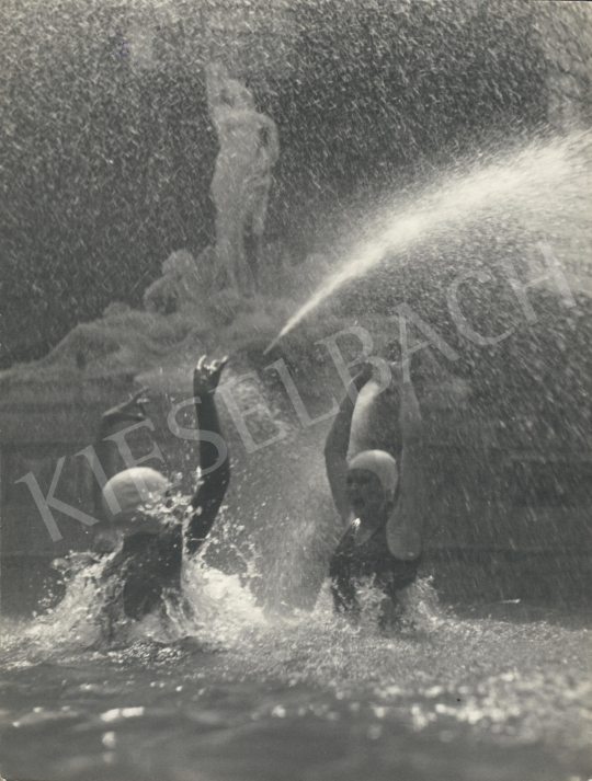 Eladó  Szőllősy Kálmán - Szökőkútban, 1938 festménye