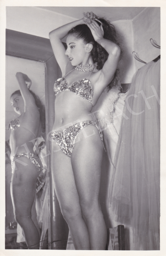 For sale  D. Esposto (International News Photos) - Angel in Bikini, 1949 's painting