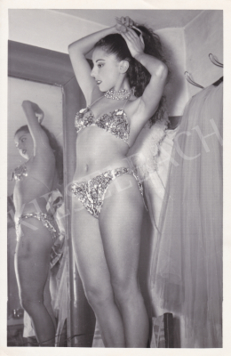  D. Esposto (International News Photos) - Angyal bikiniben, 1949 (1949)