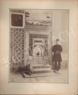 Unknown artist - A man front of the fountain (1880's)